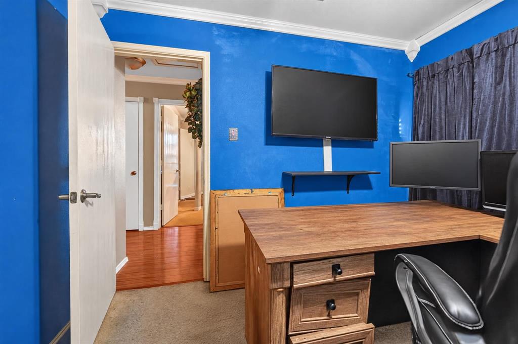 2832 Trailhouse Drive, Dallas, TX 75237