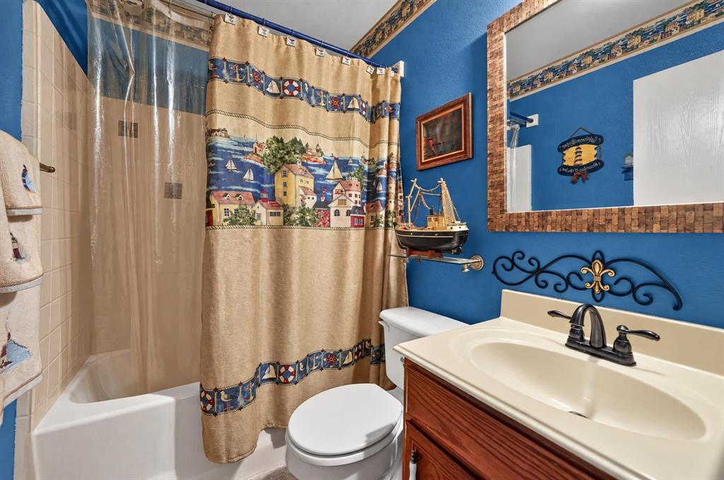 2832 Trailhouse Drive, Dallas, TX 75237