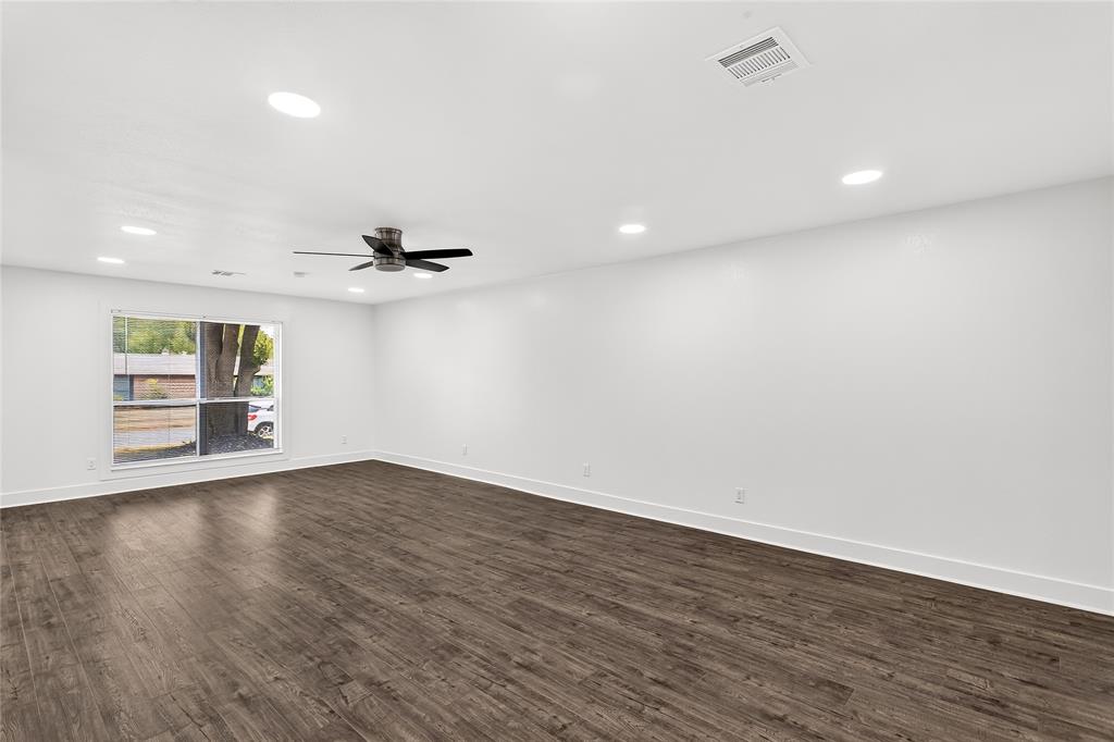 8949 Shorelark Drive, Dallas, TX 75217