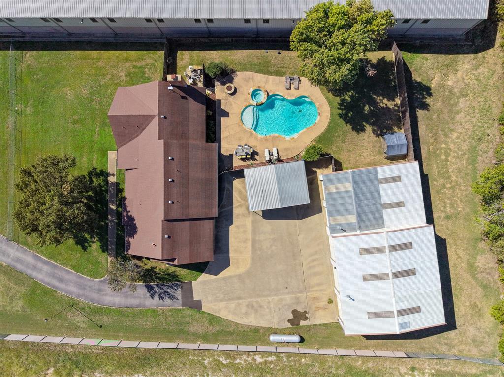 910 W Highway 67, Alvarado, TX 76009