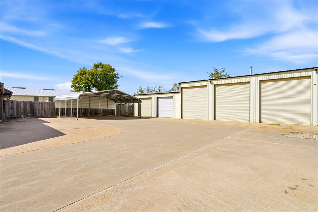 910 W Highway 67, Alvarado, TX 76009