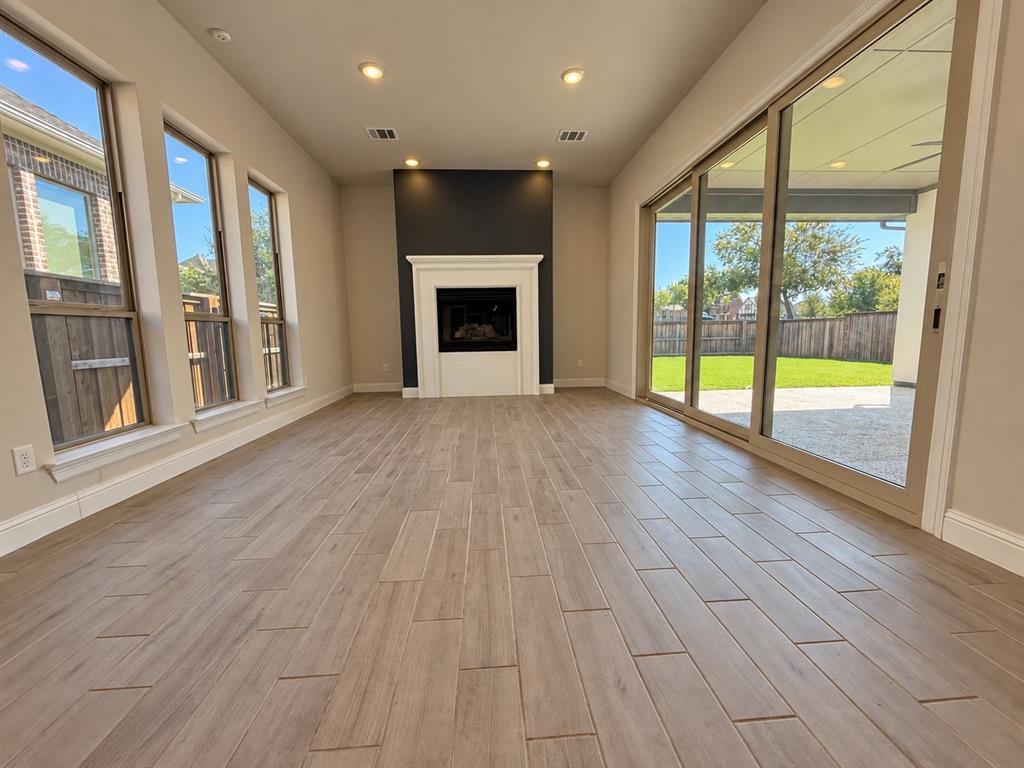 943 Marie Drive, Allen, TX 75013