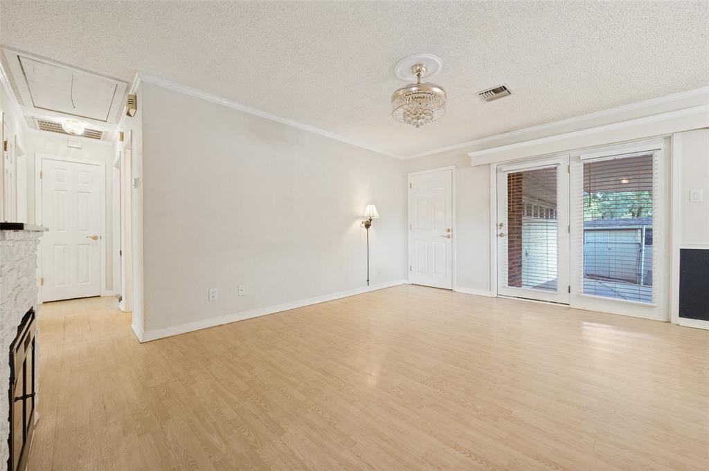 1515 Blackwell Drive, Irving, TX 75061
