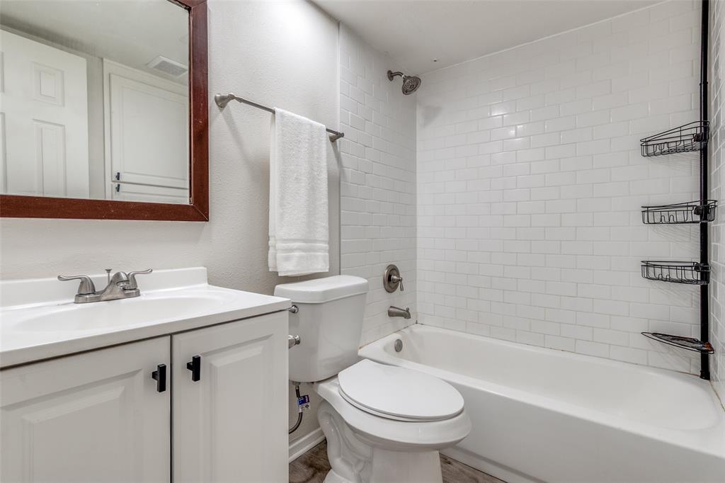 10211 Regal Oaks Drive, #120, Dallas, TX 75230