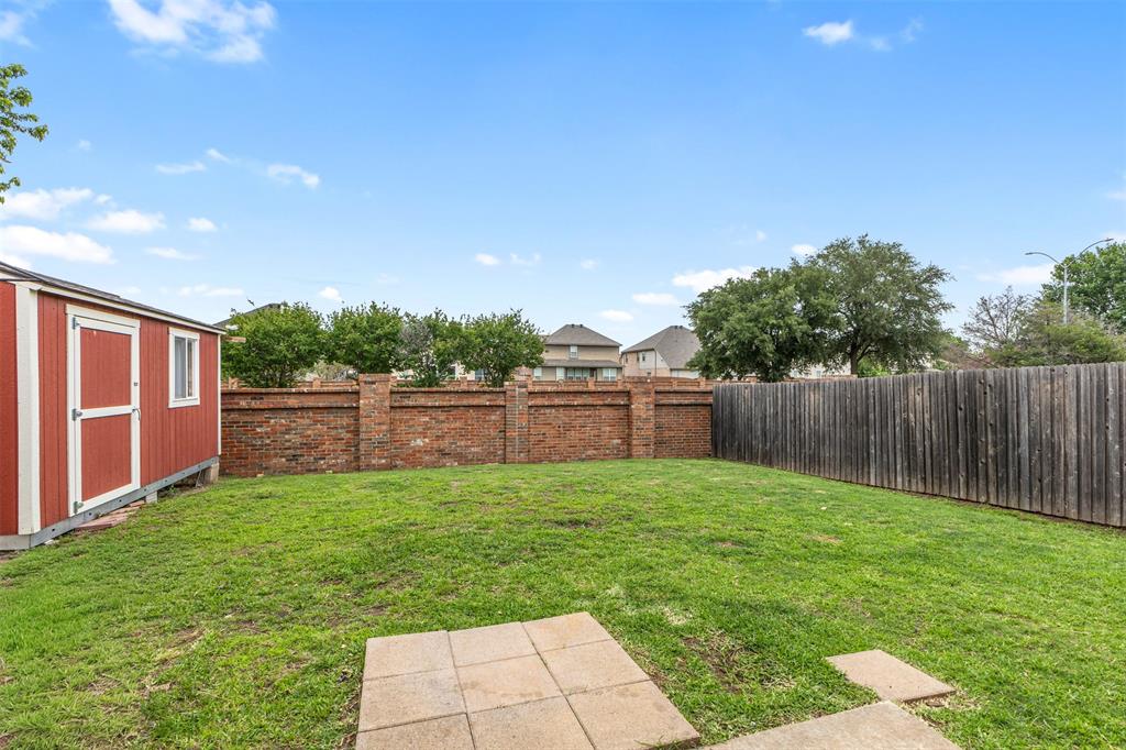 312 Elk Run Drive, Fort Worth, TX 76140