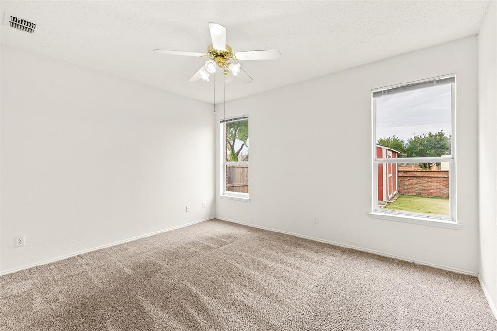 312 Elk Run Drive, Fort Worth, TX 76140