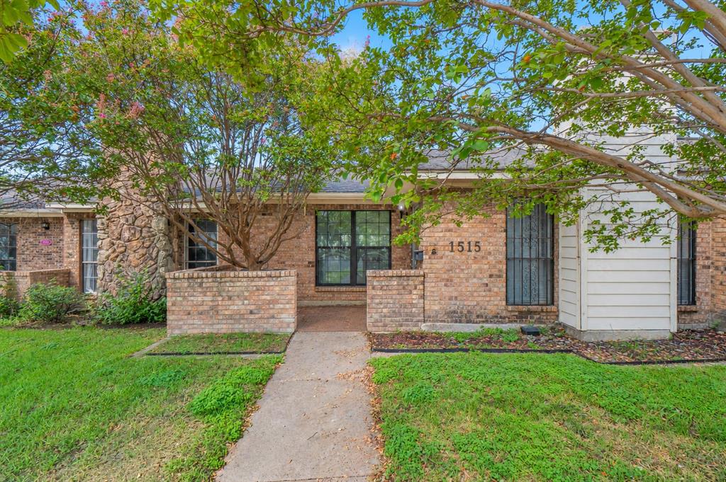 1515 Cherrycrest Street, Dallas, TX 75228
