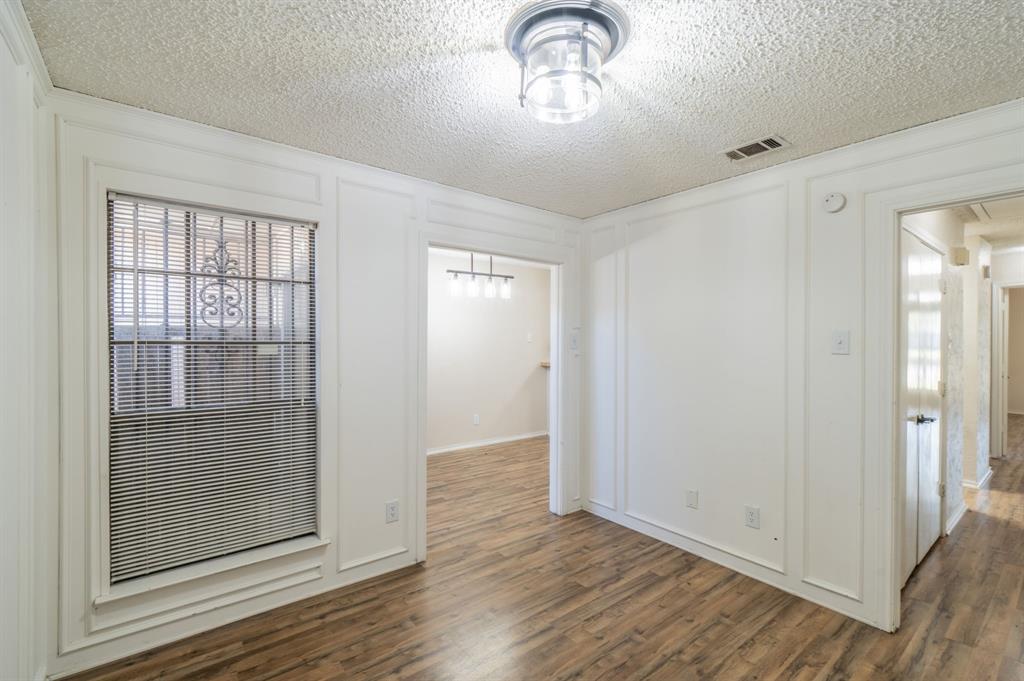 1515 Cherrycrest Street, Dallas, TX 75228