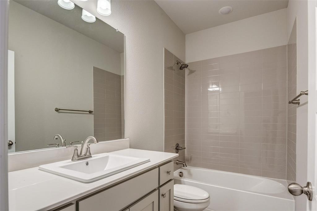 4713 Corriente Vista Lane, McKinney, TX 75070