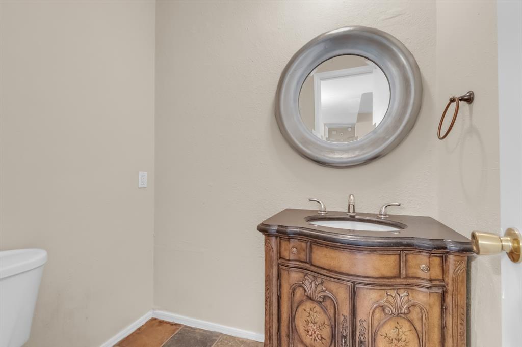 10556 High Hollows Drive, Dallas, TX 75230