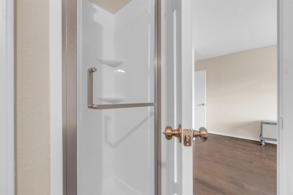 10556 High Hollows Drive, Dallas, TX 75230