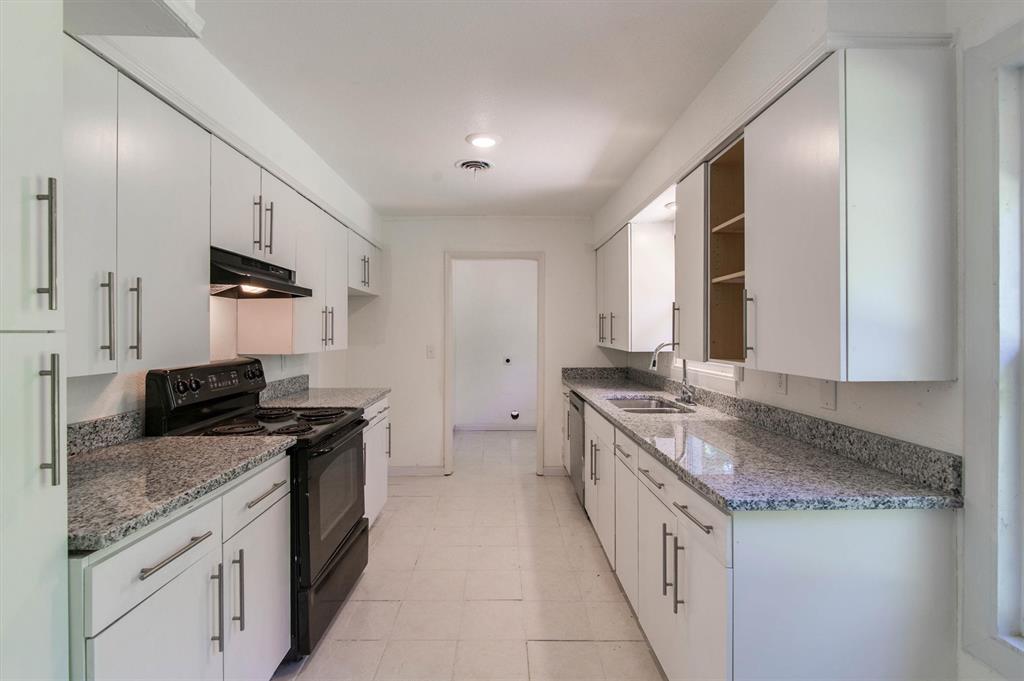 4208 Ashmore Drive, North Richland Hills, TX 76180