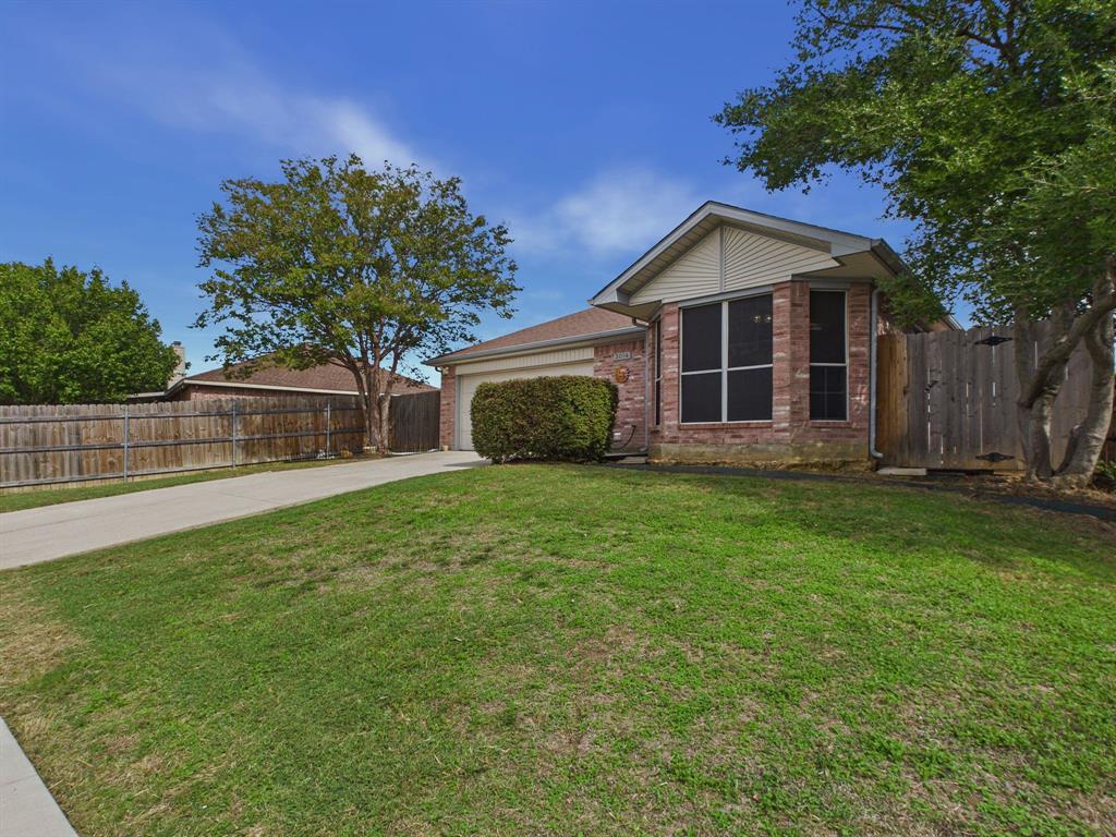 3014 Highridge Trail, Grand Prairie, TX 75052