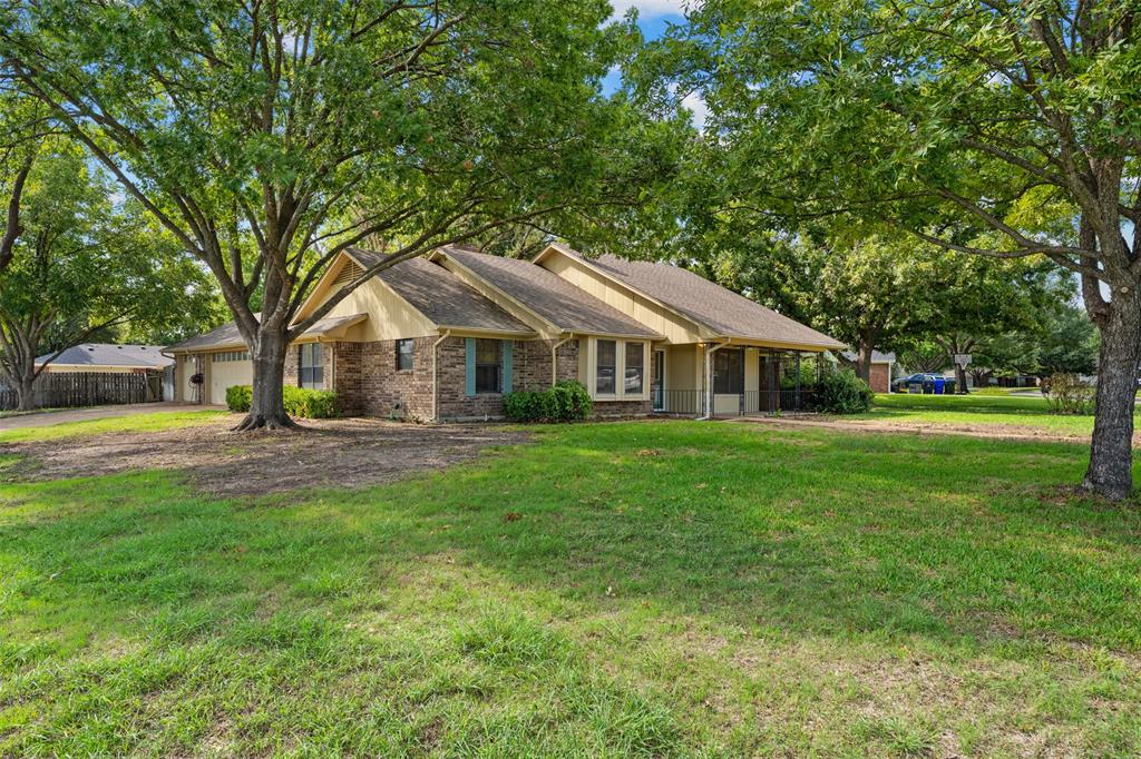 corner lot view
