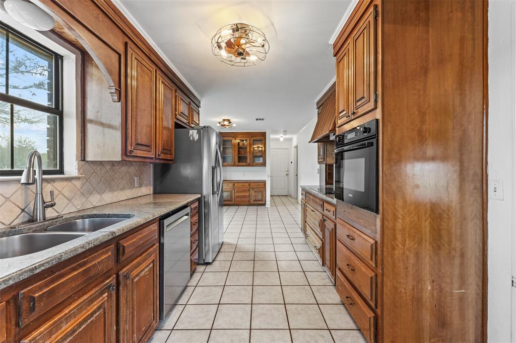 10 Oleander Street, Waco, TX 76708