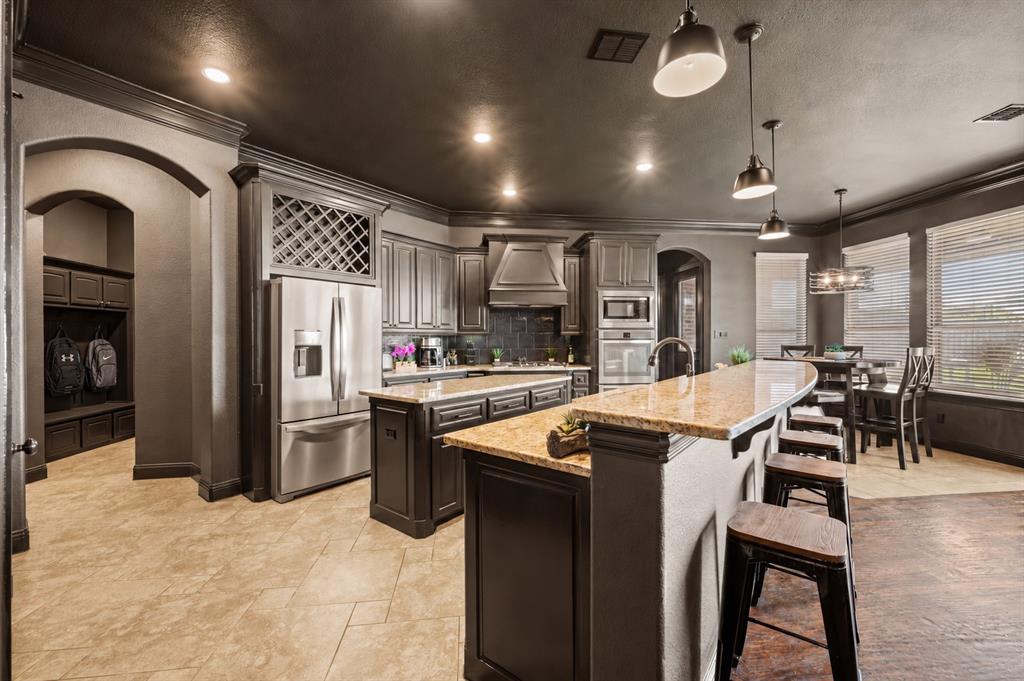 14 Wimbledon Court, Heath, TX 75032