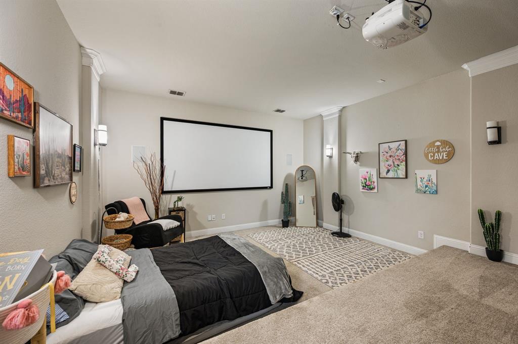 14 Wimbledon Court, Heath, TX 75032