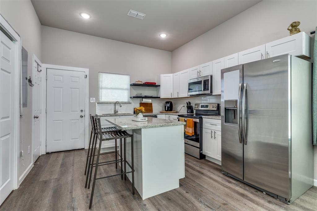 1423 Evans Avenue, Fort Worth, TX 76104