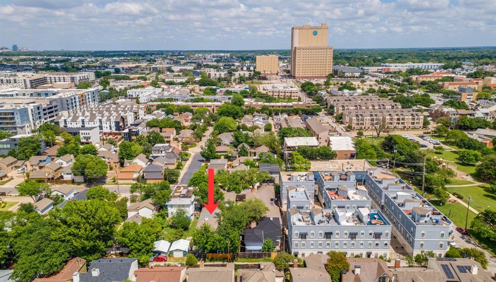 1417 Mccoy Street, Dallas, TX 75204