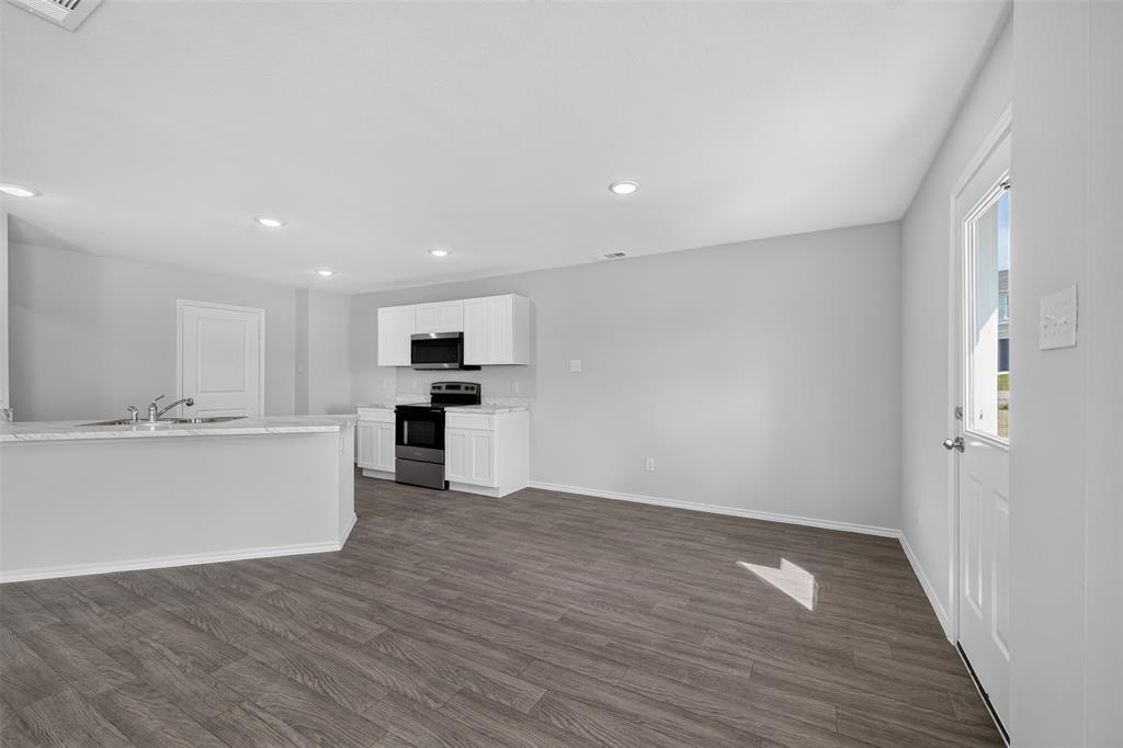 7335 Mistletoe Trail, Granbury, TX 76048