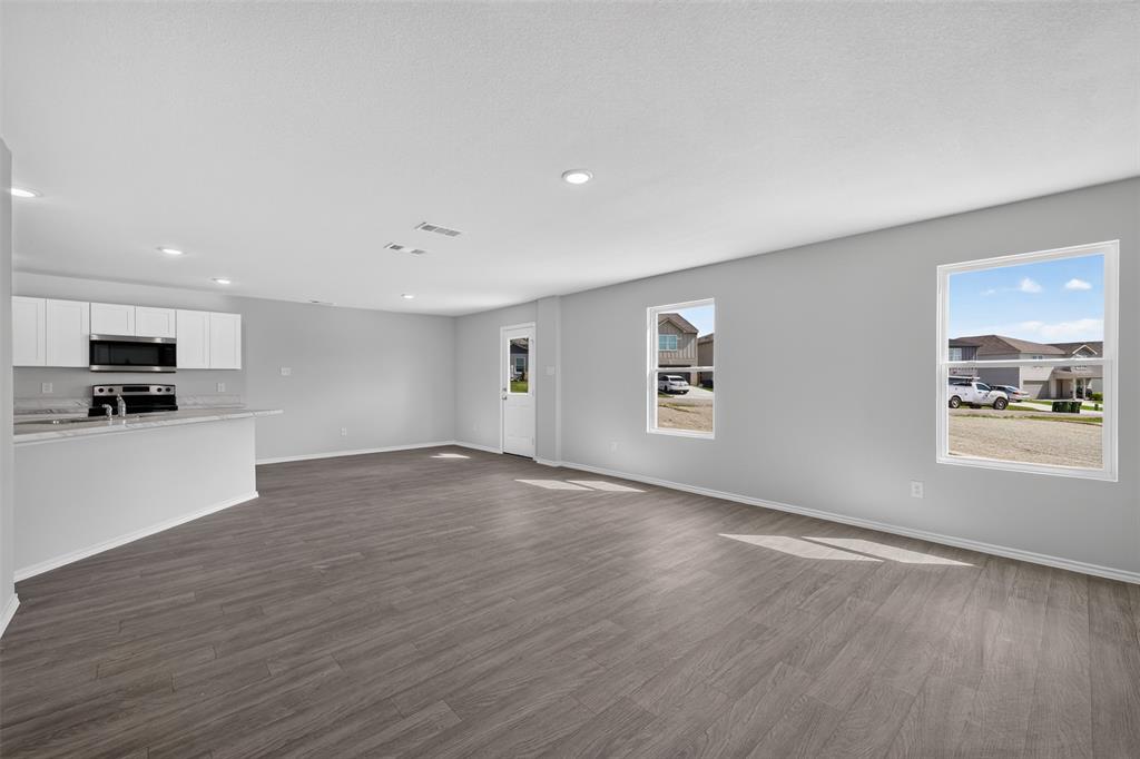 7335 Mistletoe Trail, Granbury, TX 76048
