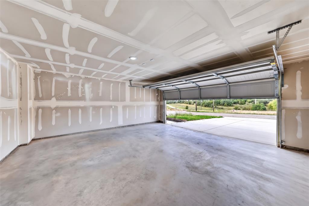 7335 Mistletoe Trail, Granbury, TX 76048