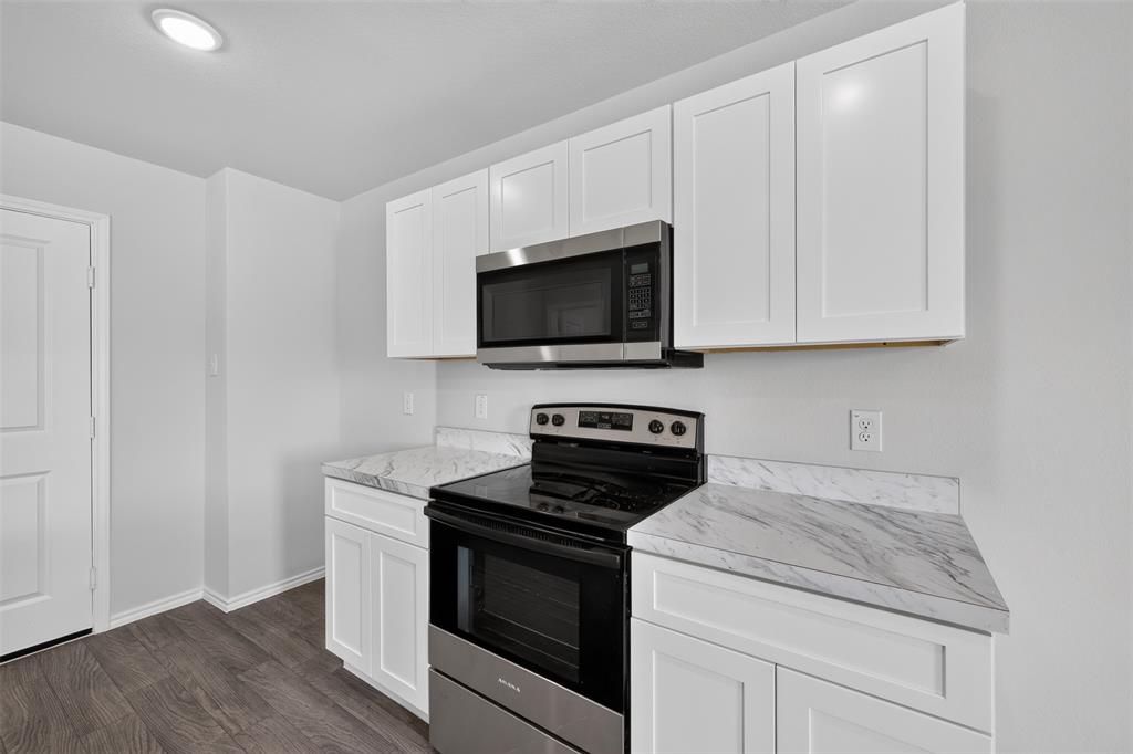 7335 Mistletoe Trail, Granbury, TX 76048