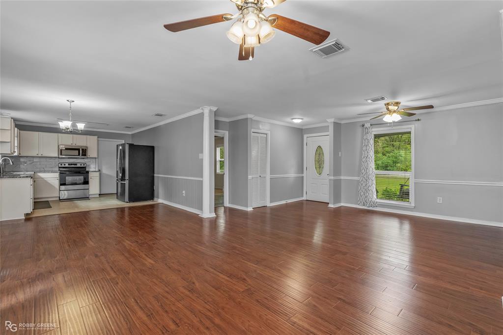 709 Lake Road, Stonewall, LA 71078