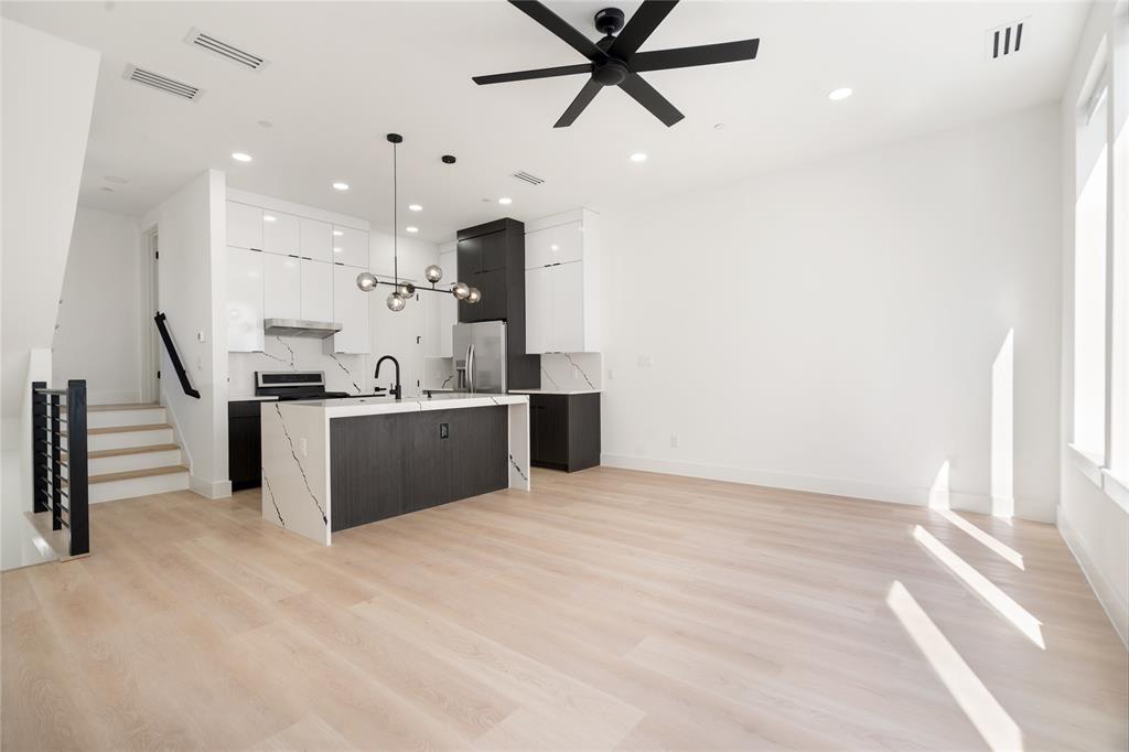 2019 California Drive, #204, Dallas, TX 75204