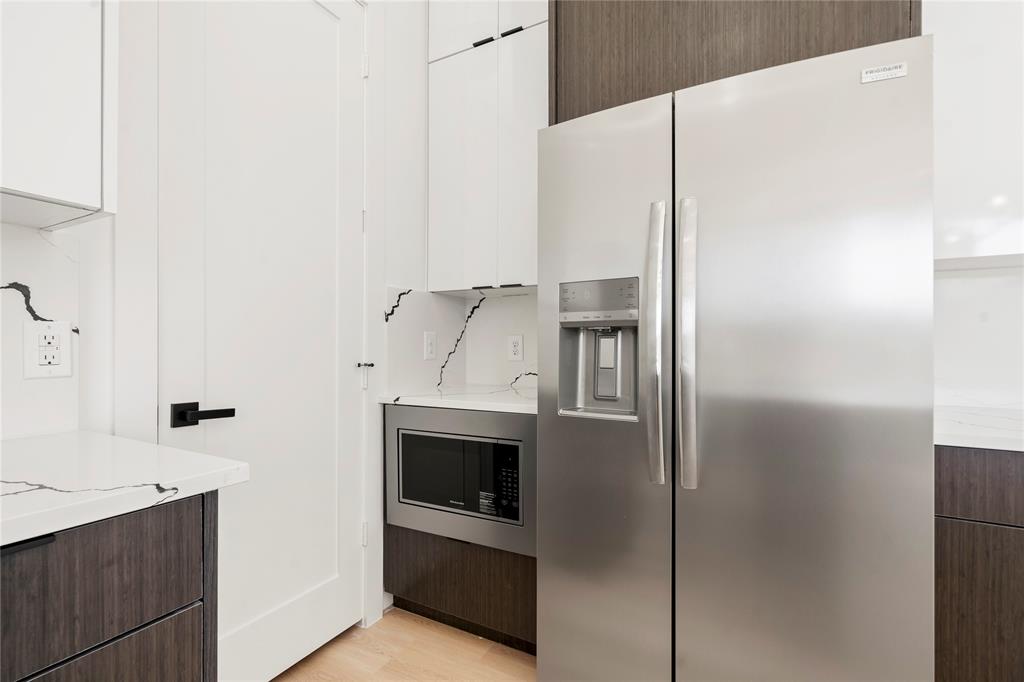 2019 California Drive, #204, Dallas, TX 75204