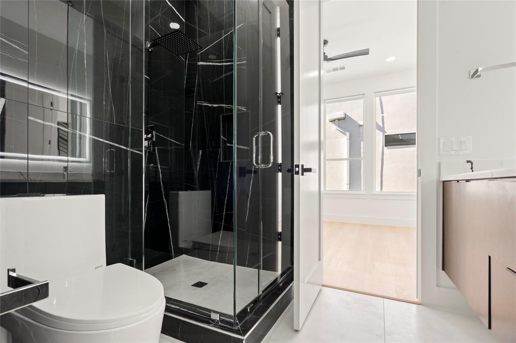 2019 California Drive, #204, Dallas, TX 75204