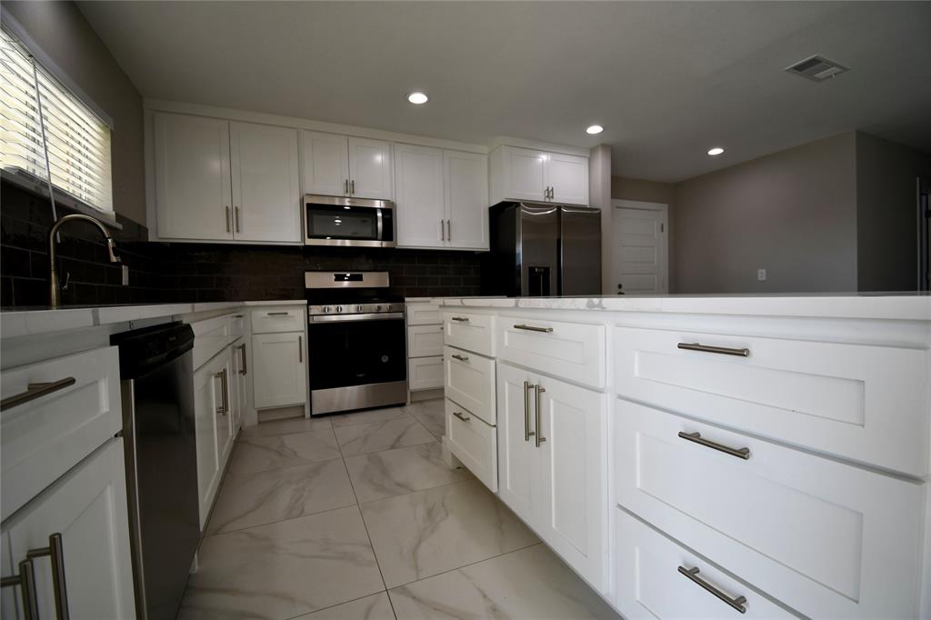 1817 Puritan Drive, Irving, TX 75061