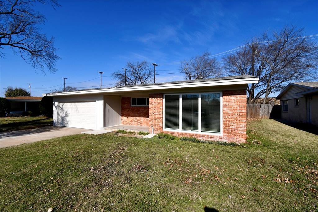 1817 Puritan Drive, Irving, TX 75061