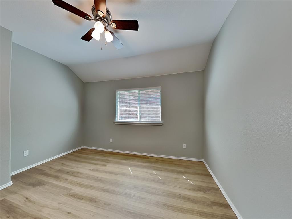 217 Richard Lane, Red Oak, TX 75154