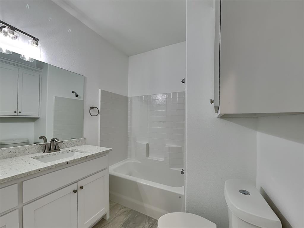 217 Richard Lane, Red Oak, TX 75154