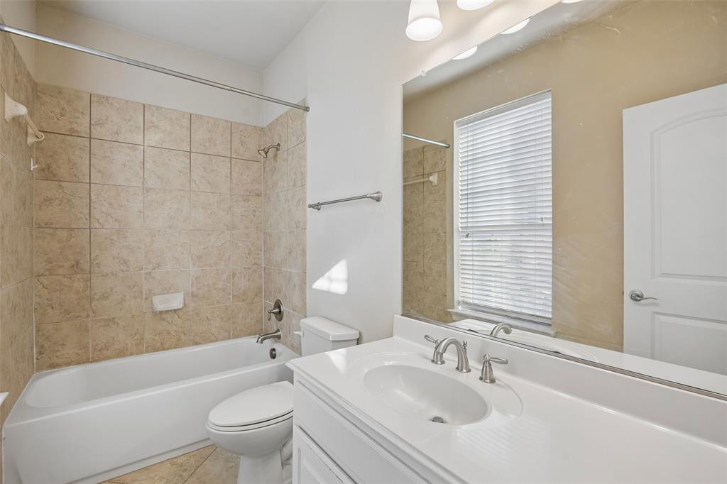 4085 Winsor Drive, Farmers Branch, TX 75244