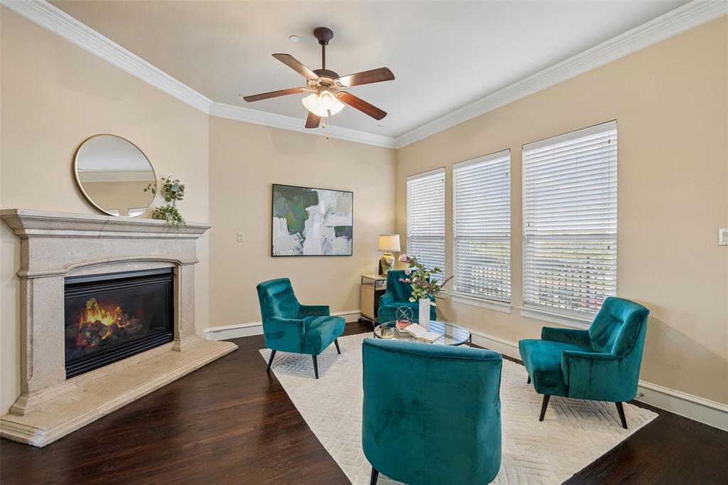 4085 Winsor Drive, Farmers Branch, TX 75244