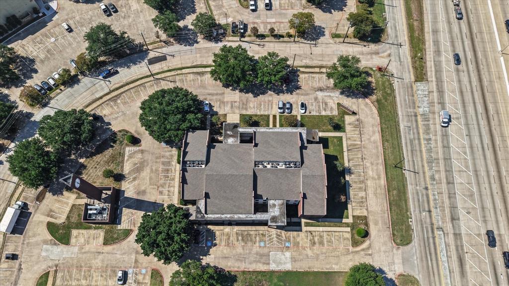 329 OAKS Trail, Garland, TX 75043