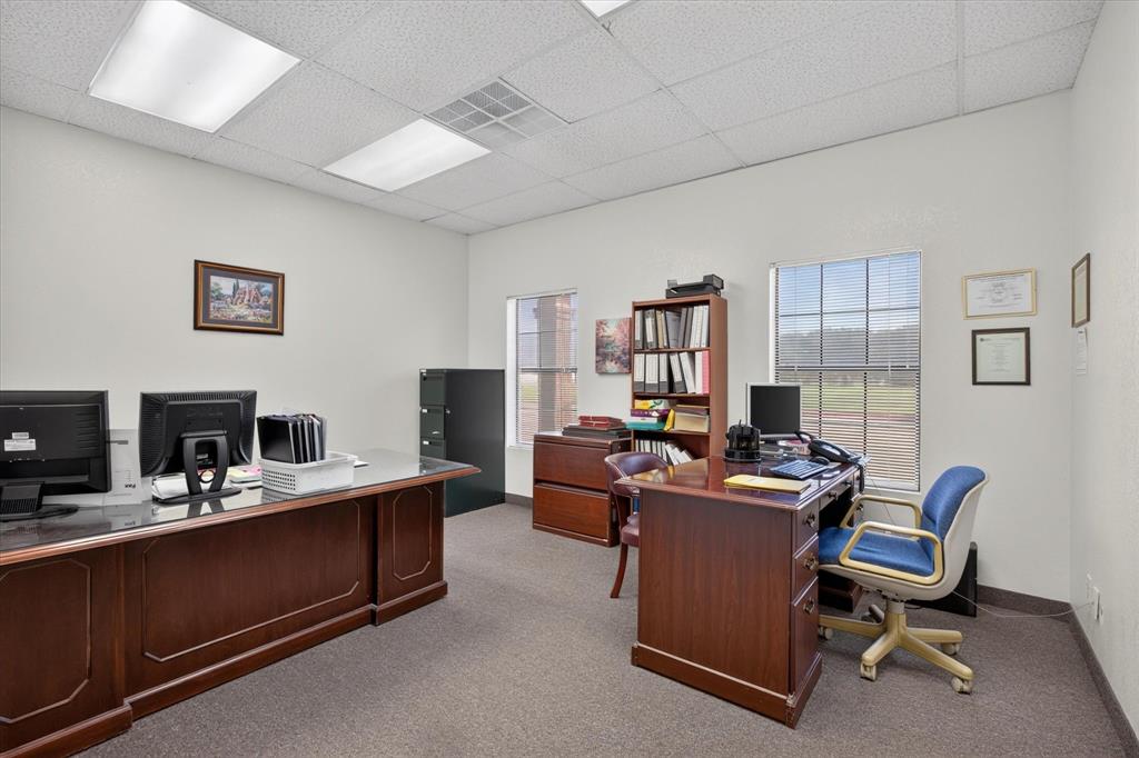 329 OAKS Trail, Garland, TX 75043