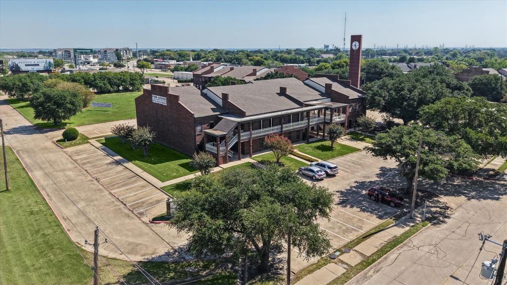 329 OAKS Trail, Garland, TX 75043