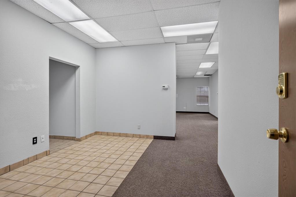 329 OAKS Trail, Garland, TX 75043