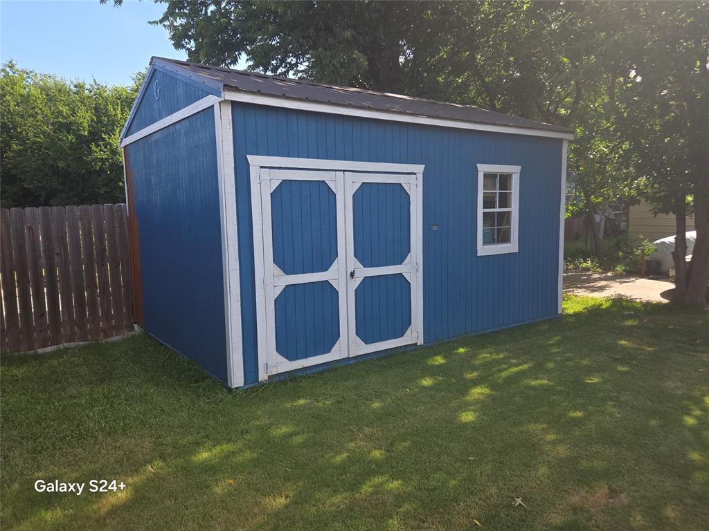 121 Peach, Graford, TX 76449