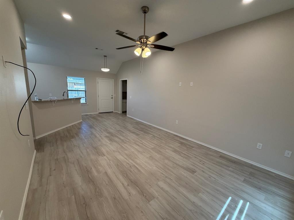 105 Oliver Wendell Court, Mount Vernon, TX 75457