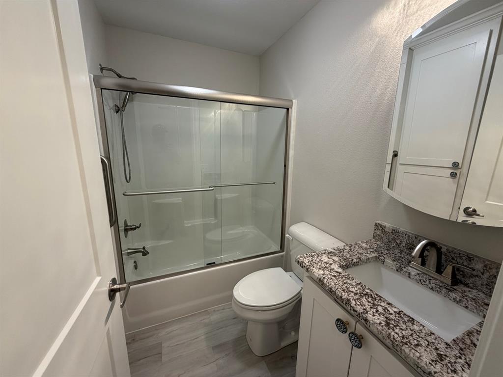 105 Oliver Wendell Court, Mount Vernon, TX 75457