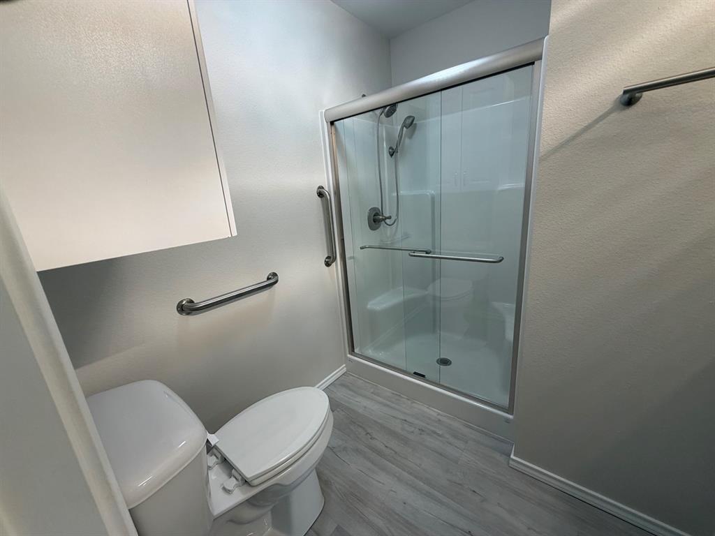 105 Oliver Wendell Court, Mount Vernon, TX 75457