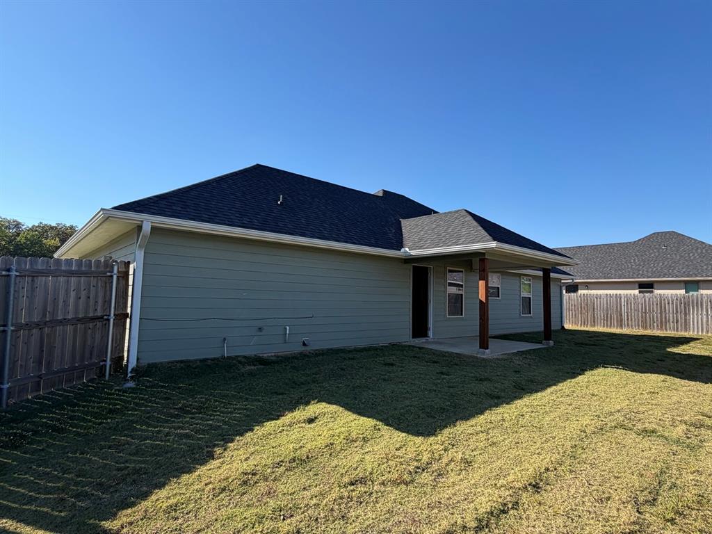 105 Oliver Wendell Court, Mount Vernon, TX 75457