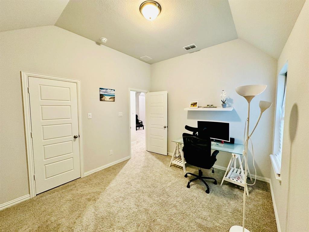 1045 Manchester Drive, Wylie, TX 75098