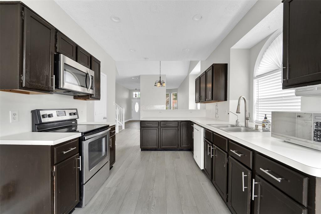 1410 Post Oak Drive, Rowlett, TX 75089