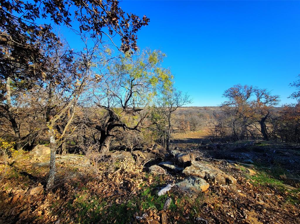 5 Barry Road, Henrietta, TX 76365