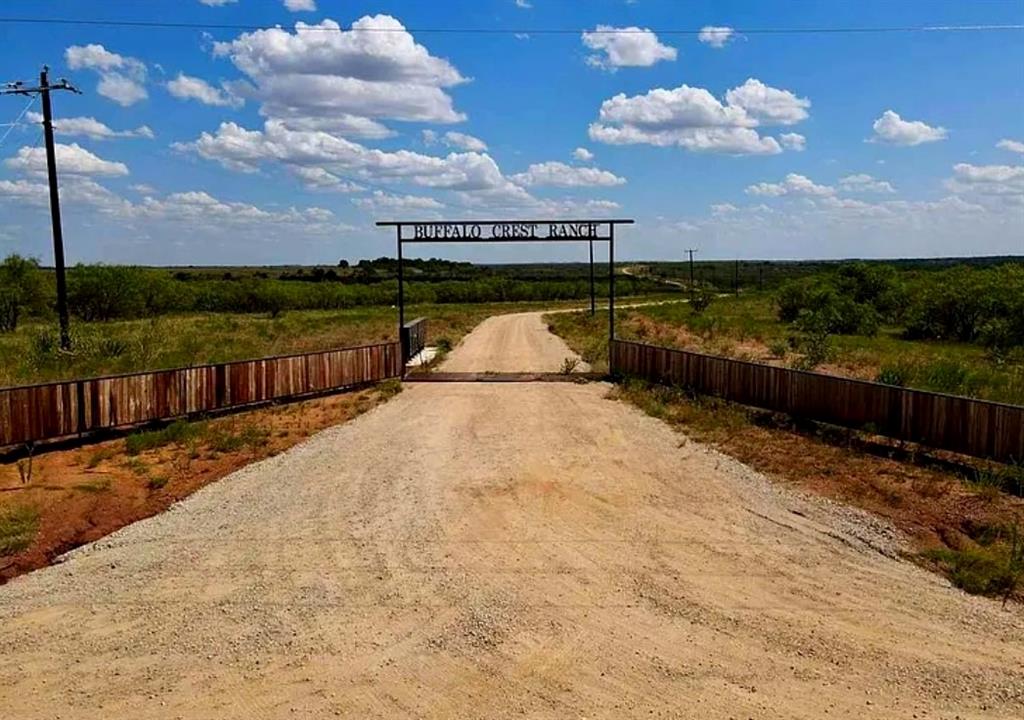5 Barry Road, Henrietta, TX 76365